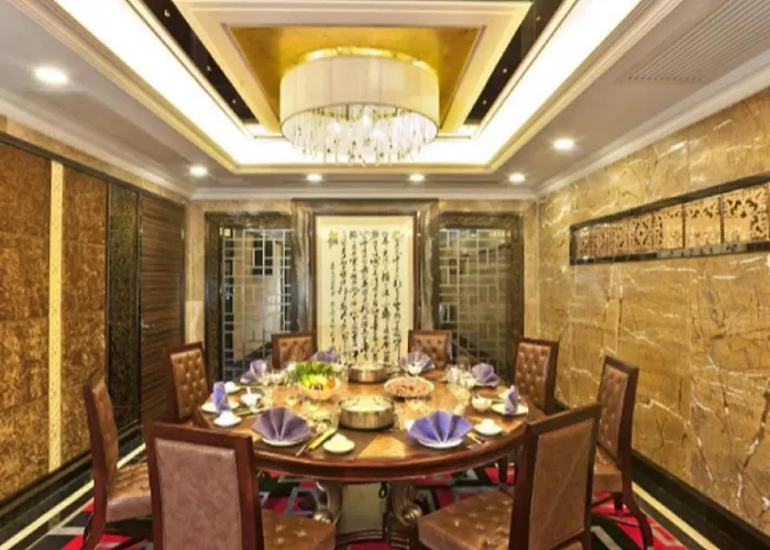Hotel Emperor Macau