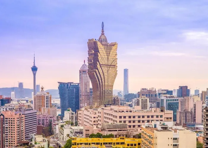 Hotel Emperor Macau