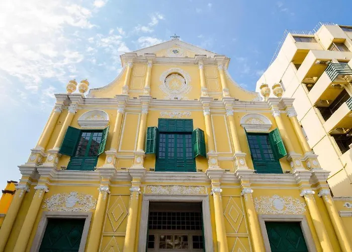 Emperor Macau