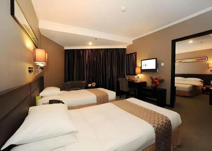 Emperor Hotel