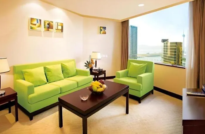 Emperor Hotel