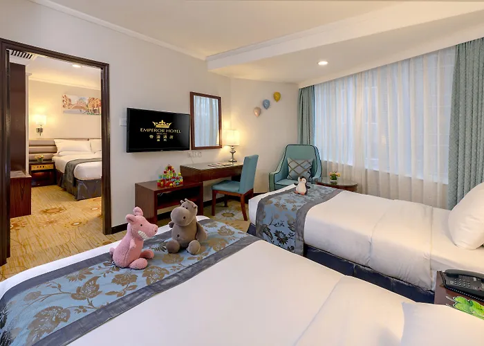 Hotel Emperor Macau