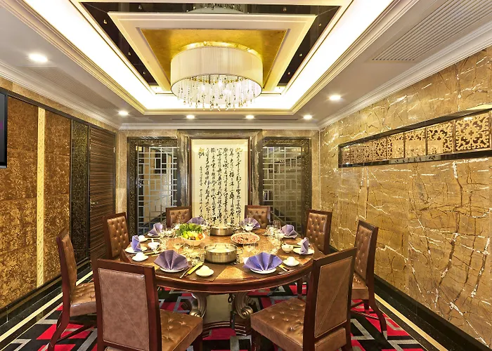 Emperor 3* Macau