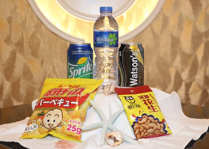 Emperor Hotel 3*