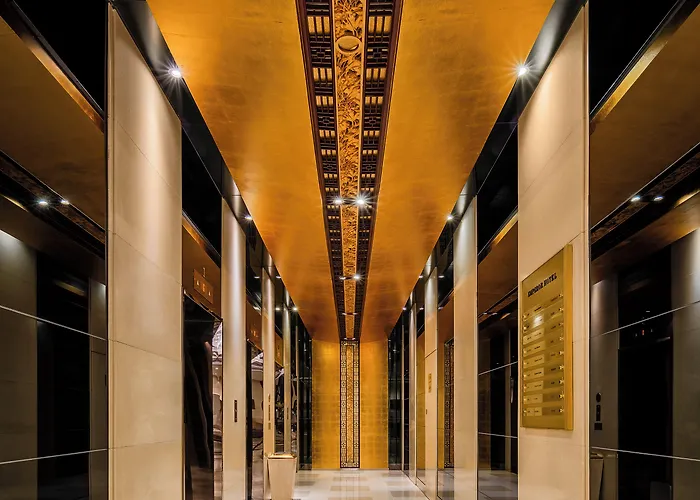 Emperor Hotel 3*